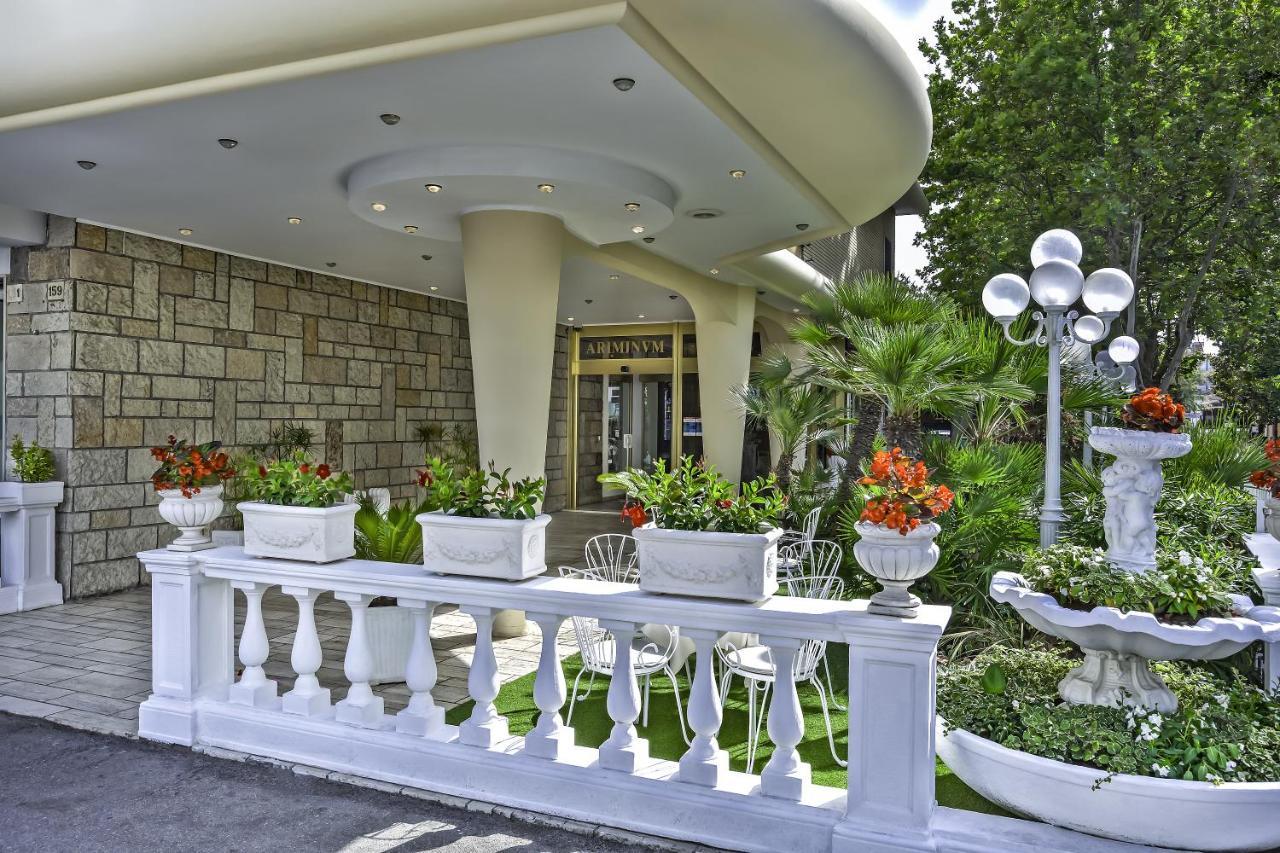 Ariminum Hotel ริมินี ภายนอก รูปภาพ
